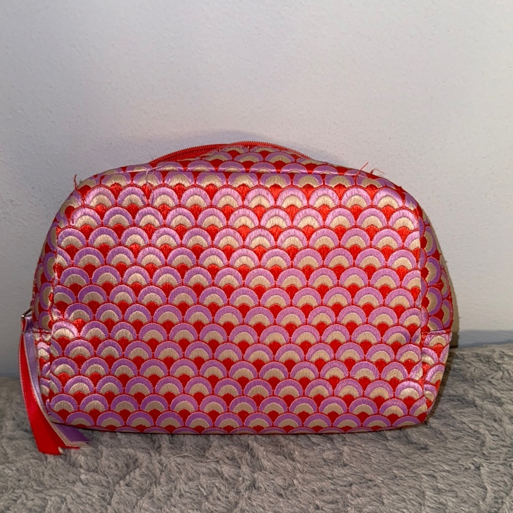 Bulgari Pink and Red Cosmetic Bag NEW - Picture 3 of 6